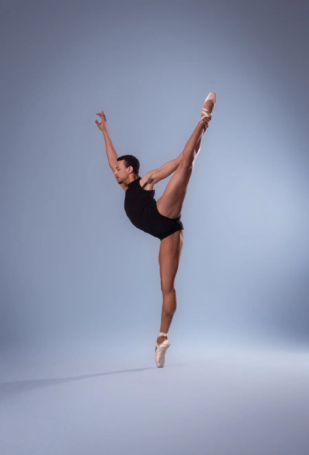 Dance portrait from Sparrow Studios' Ballet Poses series, photograph 16 of 32.