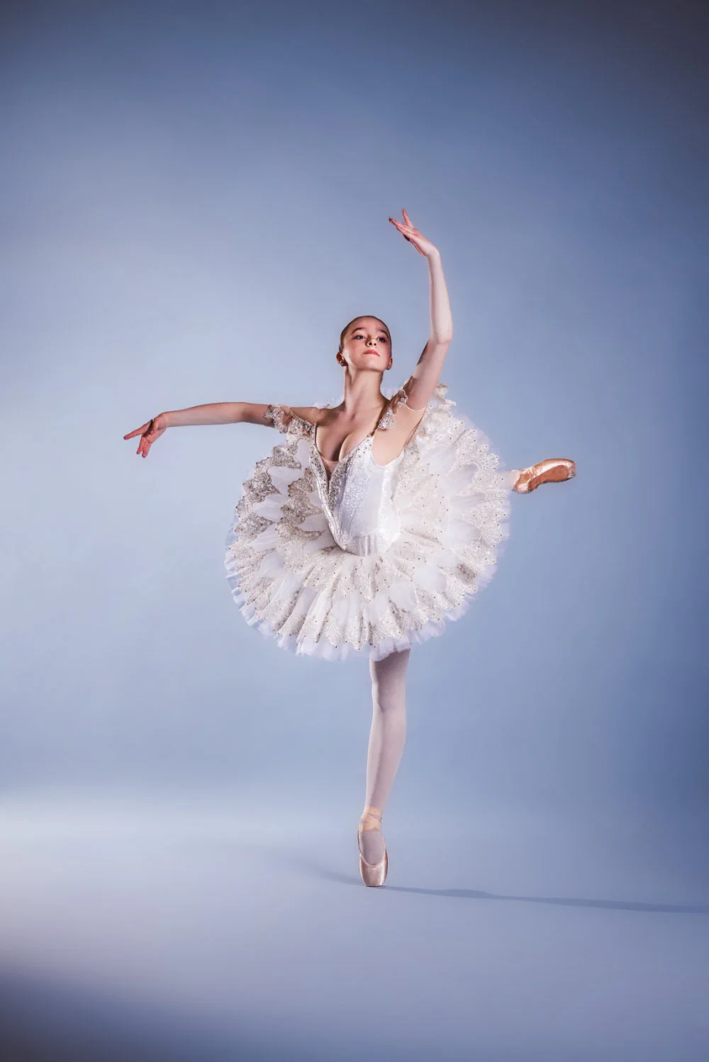 Dance portrait from Sparrow Studios' Ballet Poses series, photograph 5 of 32.