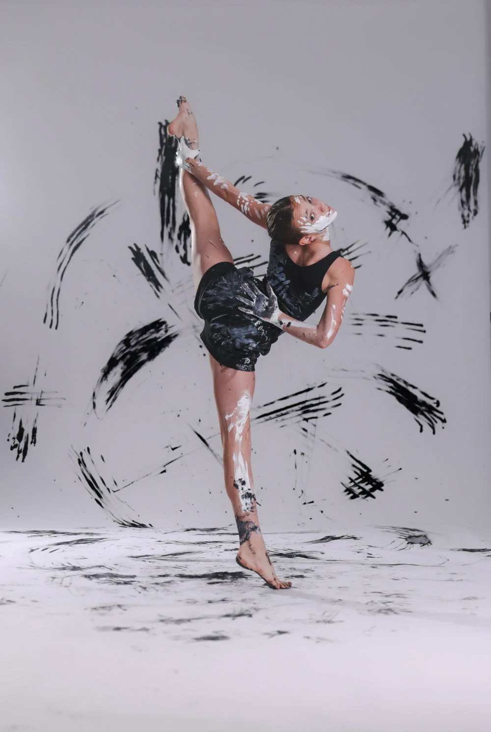 Dance portrait from Sparrow Studios' Dance Poses series, photograph 5 of 26.