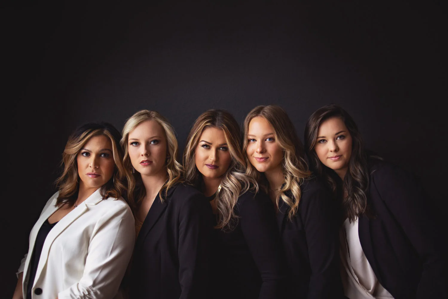 Professional group portrait from Sparrow Studios' Professional Teams series, photograph 1 of 2.